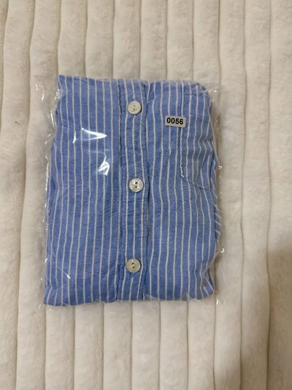 Abercrombie & Fitch Womens M Blue White Striped Button Down Shirt